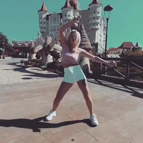 Dance Malyshka Малышева Анастасия Тверк_Twerk Пустите меня на танцпол
